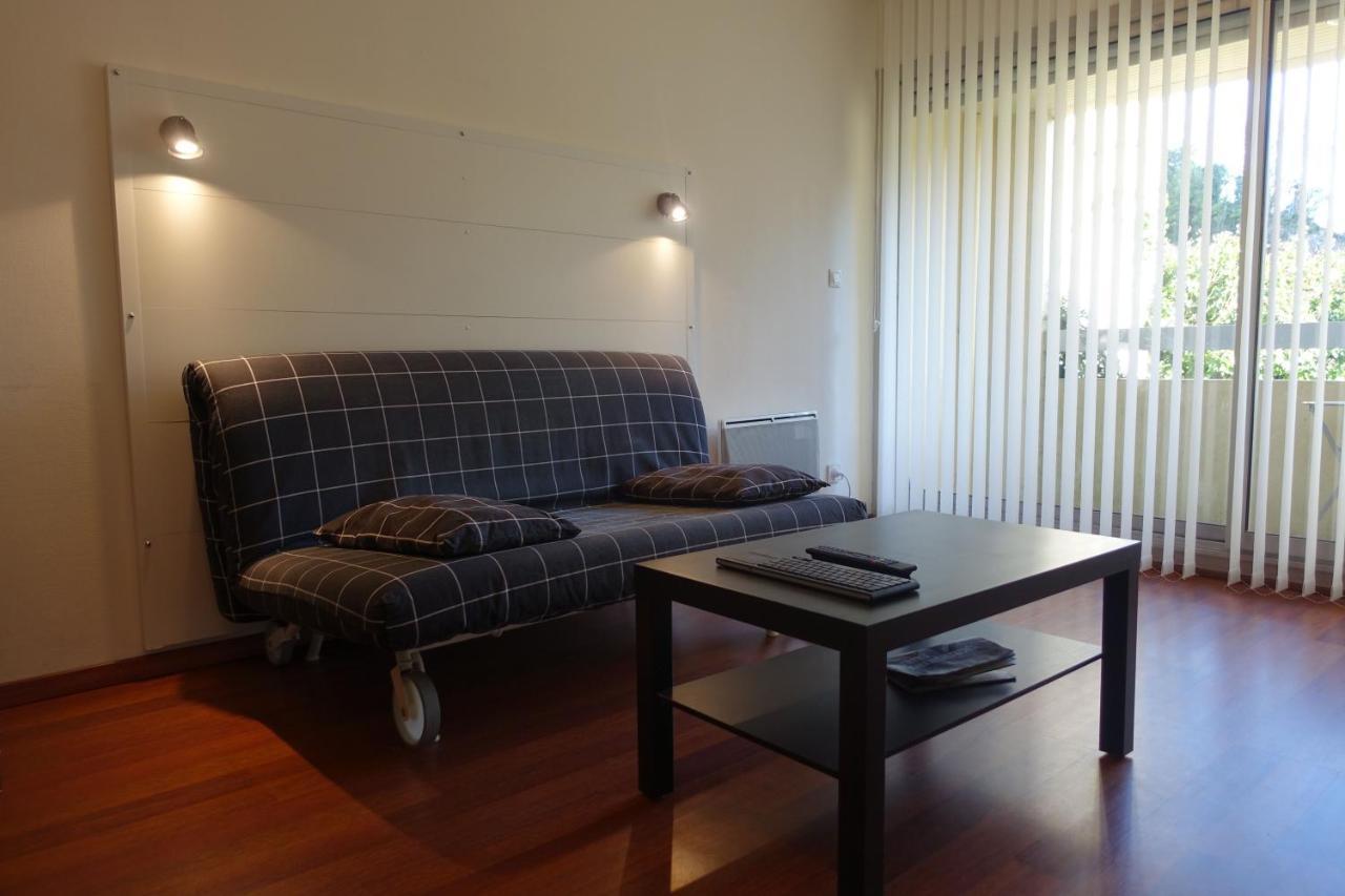 Ty Nevet - Appartement Avec Balcon Et Parking Prive Quimper Exterior photo